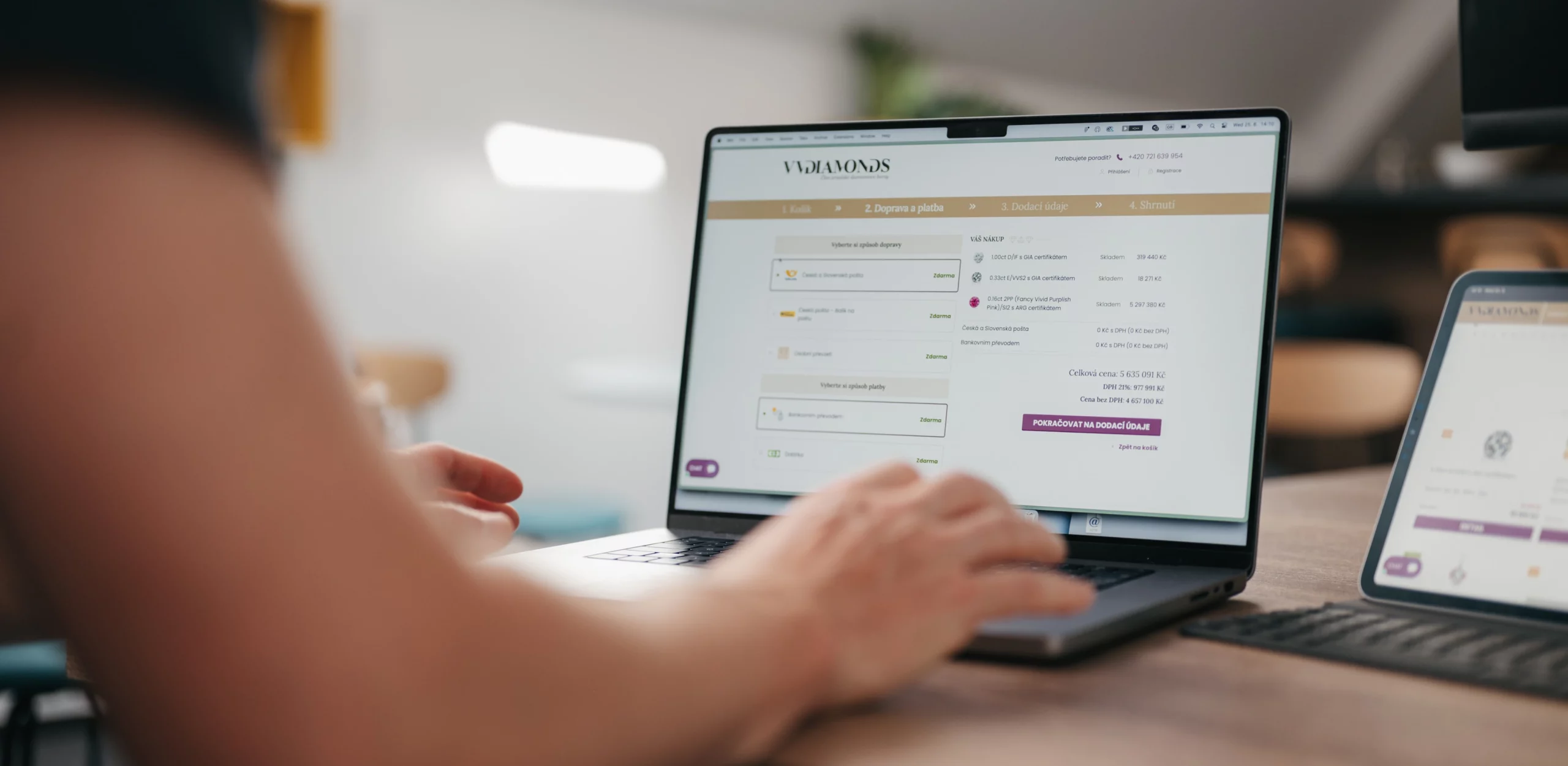 Řešení E-commerce a retail - hero