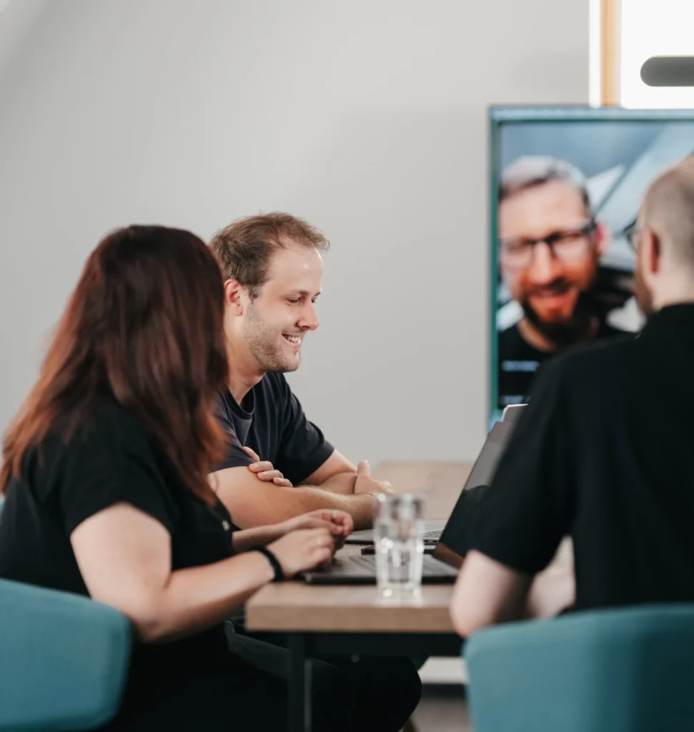 Ilustrativní obrázek procesu vývoje mobilních aplikací 4